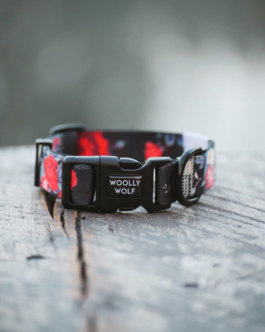 Wild Rose Collar